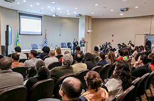 Notícia: Ciclo discute combate a assédio, discriminação e más condutas no âmbito institucional