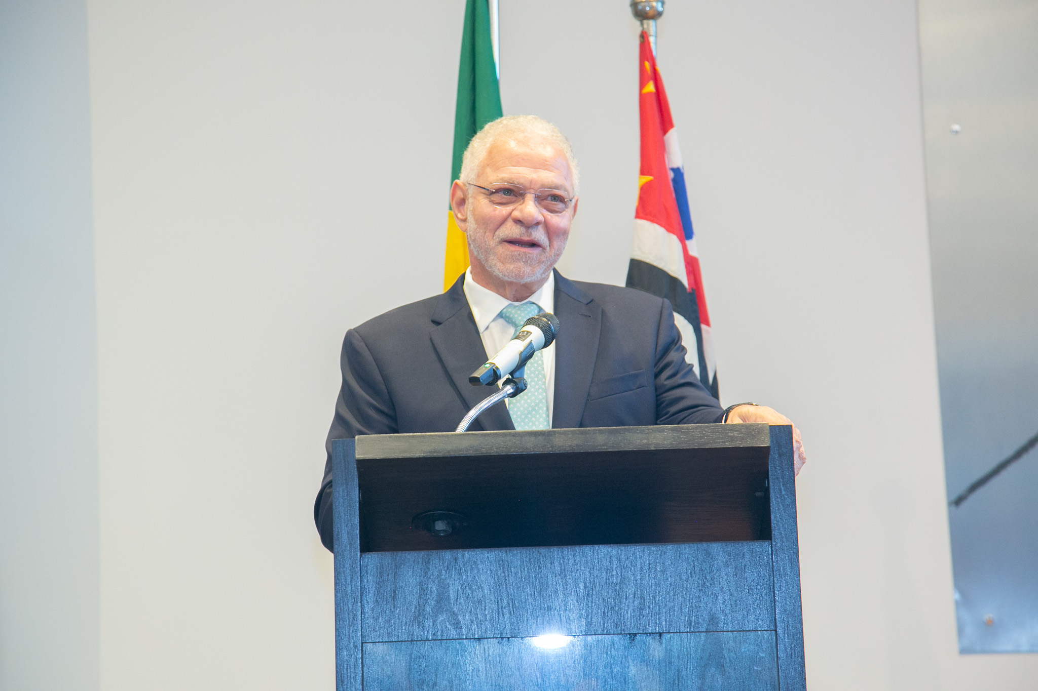 Min. Alexandre Agra Belmonte, do TST, fala no púlpito